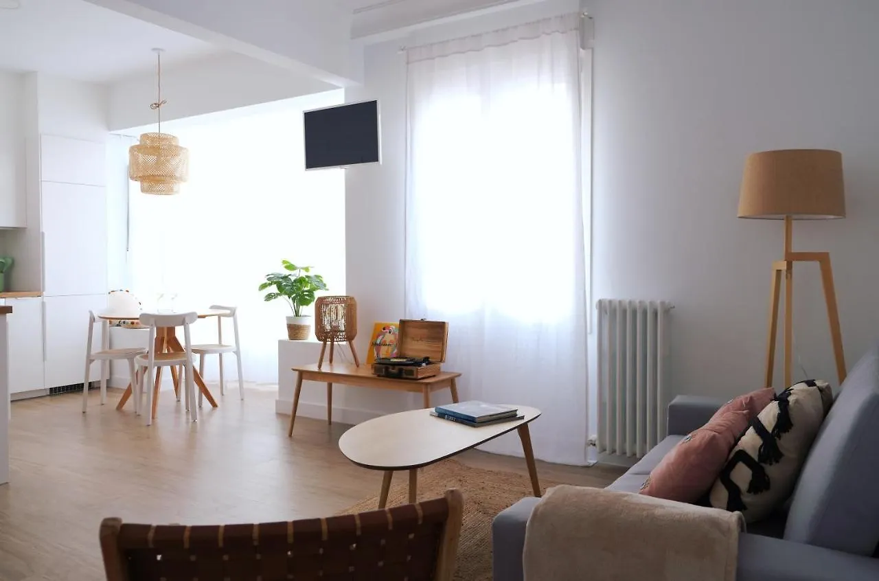 Bright And Modern Apartment In Bilbao City Center